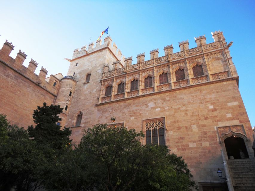 Highlights of Valencia: Private Half-Day Tour - Languages and Cancellation Policy