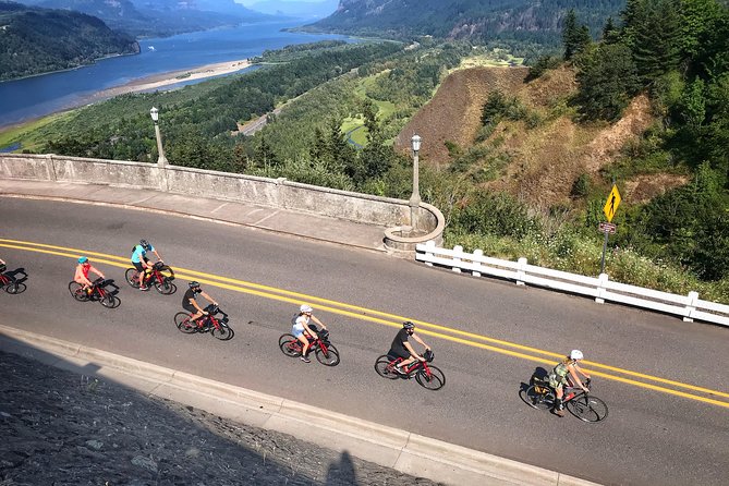 Hike and Bike Tour to Columbia River Gorge Waterfalls - Activities Included