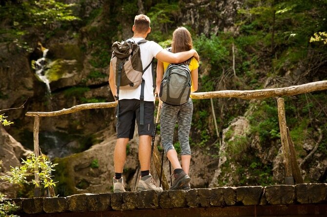 Hiking Lovers (Hanging Bridges + La Fortuna Waterfall + Volcano Hike) - Hiking Experience Details