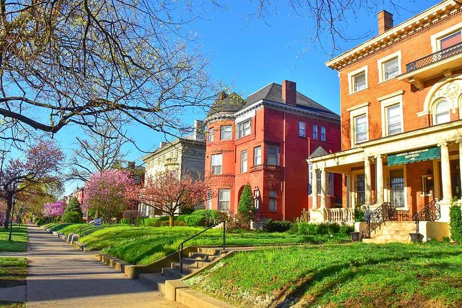 Historic Old Louisville Walking Tour - Meeting Location and Accessibility