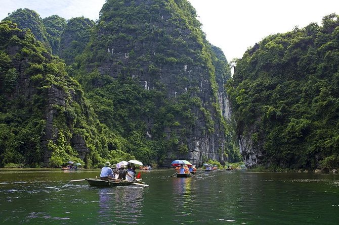 Hoa Lu - Tam Coc Full Day Deluxe Small Group - Inclusions and Amenities