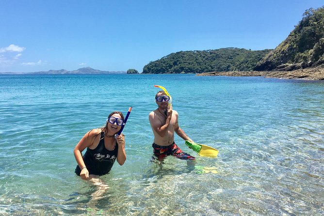 Hole in the Rock Cruise & Island Tour - With Two Island Stopovers - Inclusions and Amenities