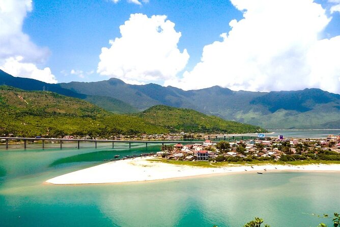 Hue to Hoi an by Private Car With Sightseeing Stops - Pickup and Drop-off Locations