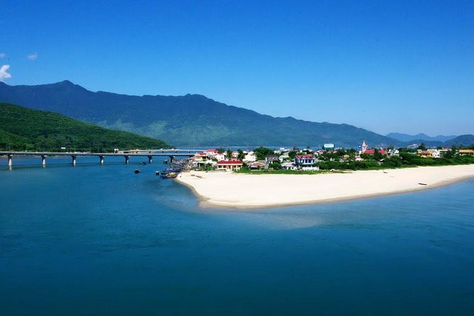 Hue to Hoi an or Hoi an to Hue by Car via Hai Van Pass, Monkey Mountain, Beaches - Hai Van Pass and Lang Co Beach