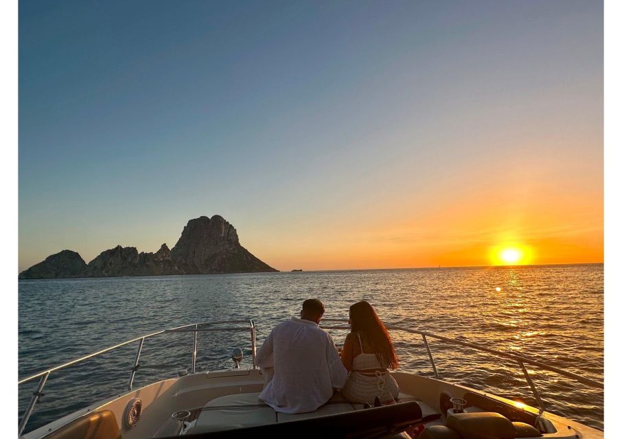 Ibiza Es Vedra: Private Boat Trip - Sunset and Drinks. - Itinerary and Experience