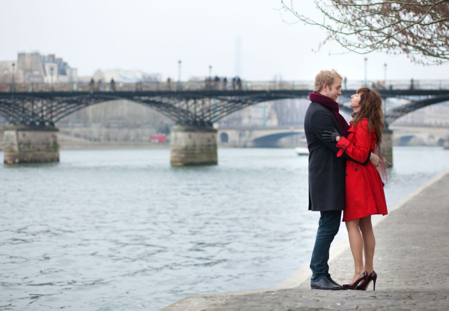 Inspiring Paris Walking Tour for Couples - Romantic Experiences