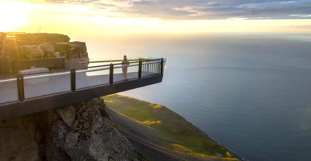 Isafjordur: Bolafjall View Platform Guided Trip by Bus - Itinerary Details
