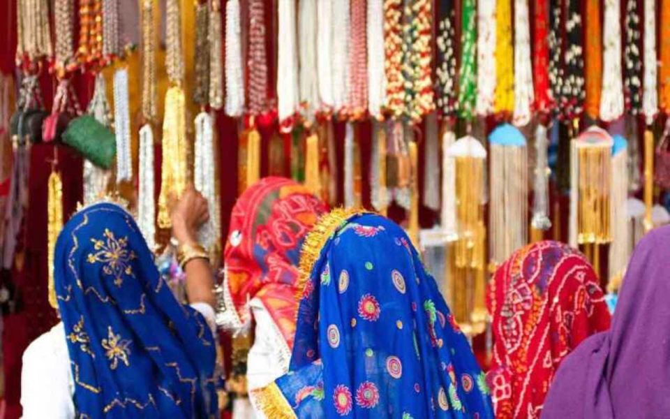 Jaipur: Private Shopping Tour With Pickup & Drop - Shopping Highlights