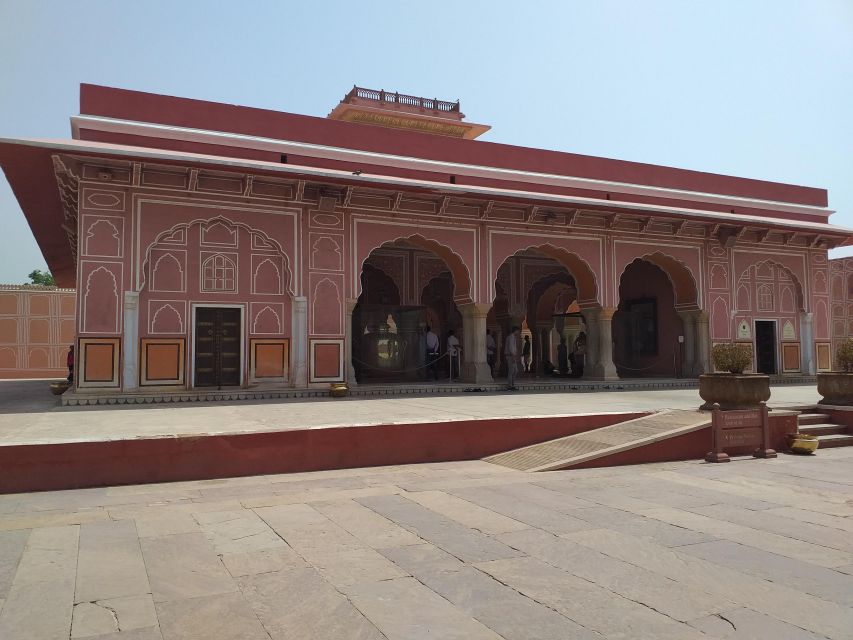 Jaipur Same Day Trip From Delhi by Car - Included Services