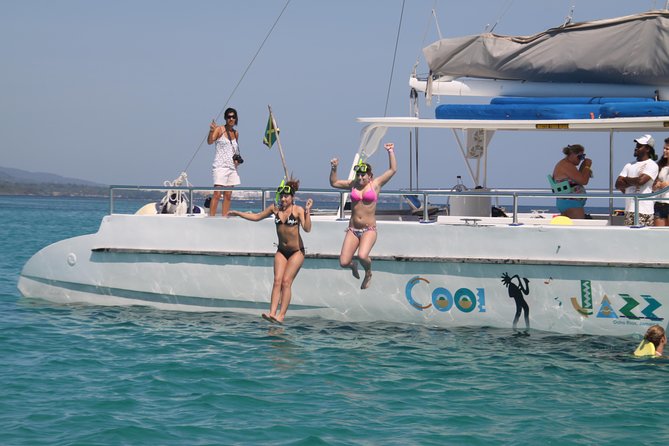 Jamaica Dunns River Falls Party Cruise With Snorkeling - Participant Guidelines