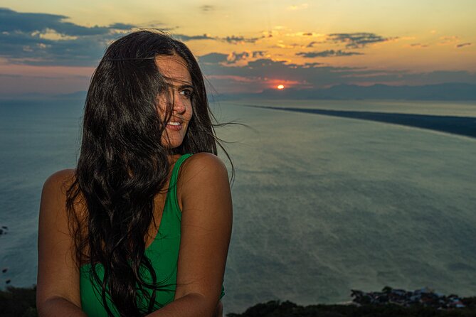 Jeep Tour 18 Beaches, Telegraph Stone Hiking & Amazing Sunset + Photographer - Hiking to Pedra Do Telégrafo