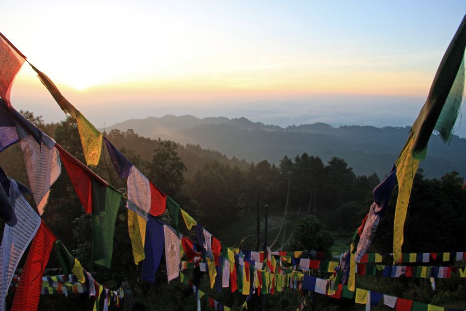 Kathmandu: Nagarkot Sunrise Tour With Day Hike - Detailed Itinerary