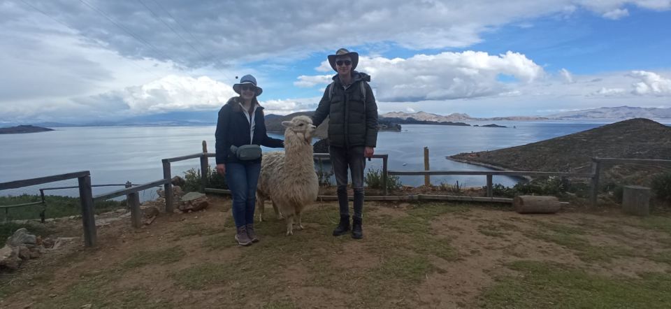La Paz: Builders of Reed Boats and Tihuanacu - Meeting Reed Boat Builders