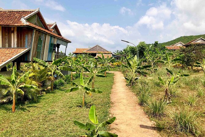 La Plantation Tour (Discovering Kampot Pepper) + Lunch - Pepper and Spice Tasting