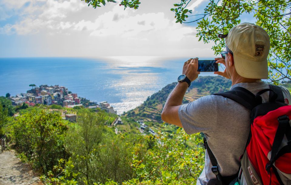 La Spezia: Cinque Terre Guided Hiking Tour - Hiking Excursion