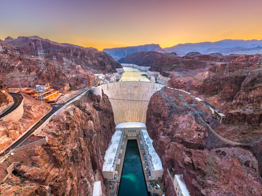 Las Vegas Day Bundle: Self-Guided Audio Tour - Capturing the Beauty of Red Rock Canyon