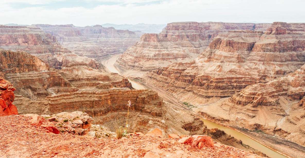 Las Vegas: Grand Canyon West Tour, Lunch & Optional Skywalk - Tour Description