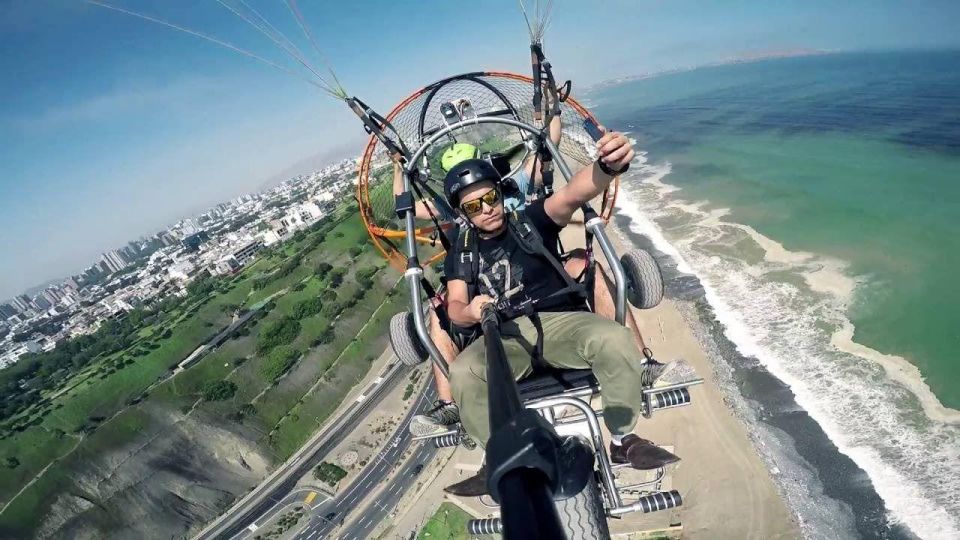 Lima: Adrenaline in Costa Verde | Paramotor | - What to Expect During the Flight