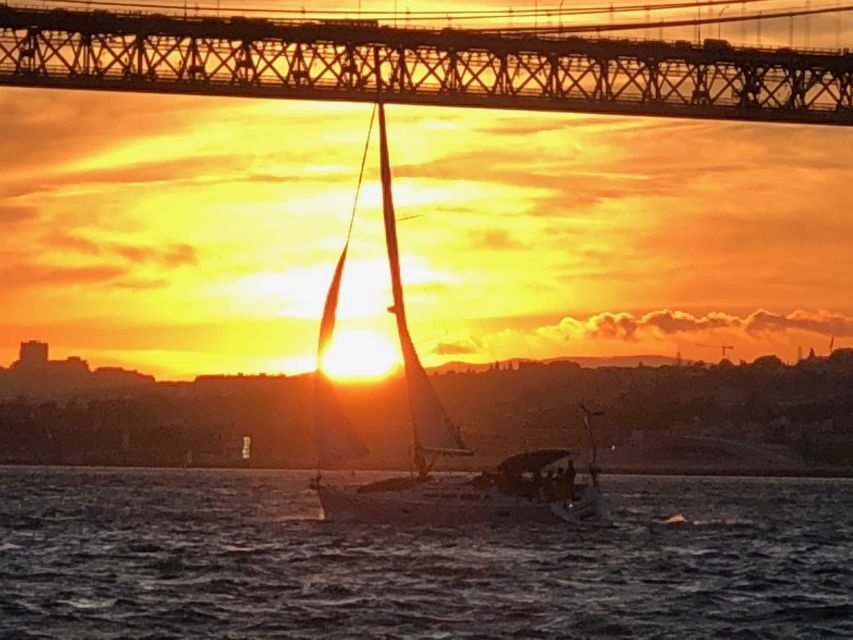 Lisbon: Private Sunset Sailing Tour With Champagne - Booking Information