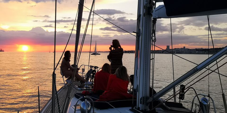 Lisbon: Private Yacht Tour Along Coast and Sunset Views - Inclusions