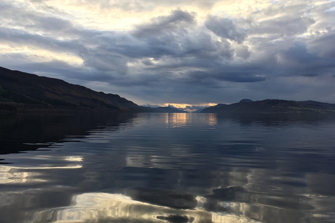 Loch Ness 1-Hour Cruise With Urquhart Castle Views - Comfort and Relaxation on Cruise