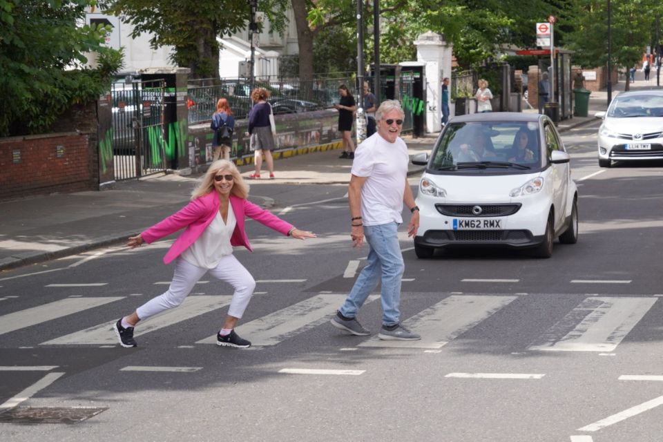 London: Beatles Walking Tour With Celebrity Guide and Bar - Highlights of the Experience