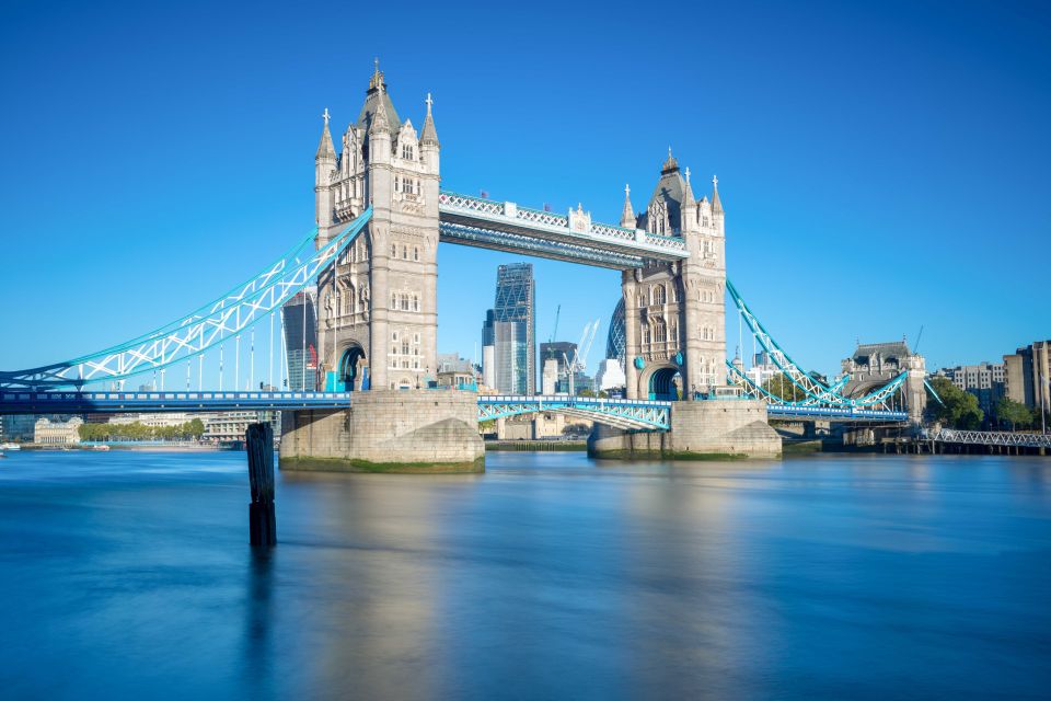 London: Full-Day London Bus Tour With Snacks - Key Attractions and Experiences