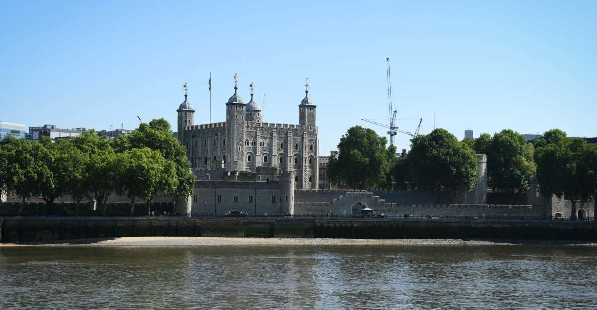 London: Westminster Walking Tour & The Tower of London Entry - Highlights of Westminster