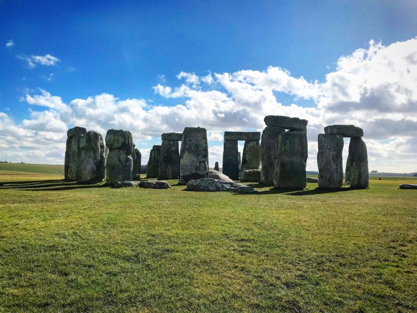 London: Windsor Castle, Stonehenge, and Bath Day Trip - Itinerary Details