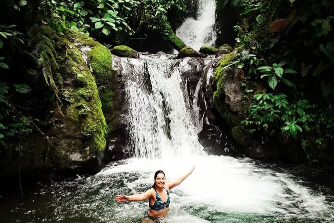 Looking for Nature Around Quito? Mindo Cloudforest Private Tour - Biodiversity in Mindo
