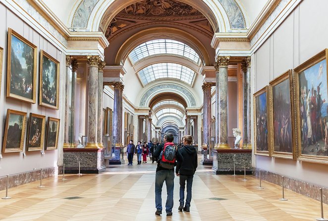 Louvre Museum Guided Tour Option or Quick Access to Mona Lisa - Comparing Tour Options