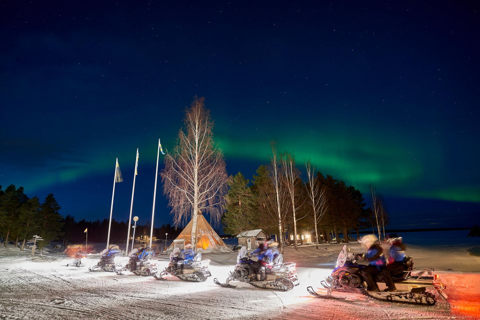 Luleå: Northern Lights Snowmobile Tour - Experience Highlights