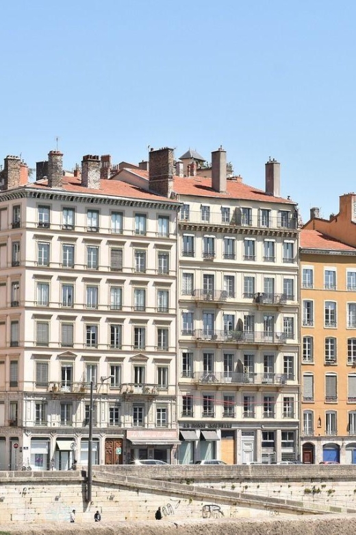 Lyon: Christmas Market Walking Tour - Architectural Highlights of Lyon