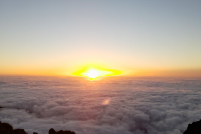 Madeira: Pico Do Arieiro Sunrise Tour With Breakfast Included - Itinerary