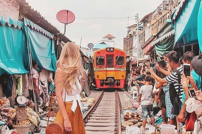 Maeklong Railway & Floating Market Tour (Private & All-Inclusive) - Detailed Itinerary