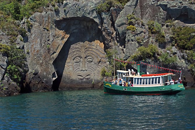 Maori Rock Carvings Scenic Cruise - Amenities Onboard