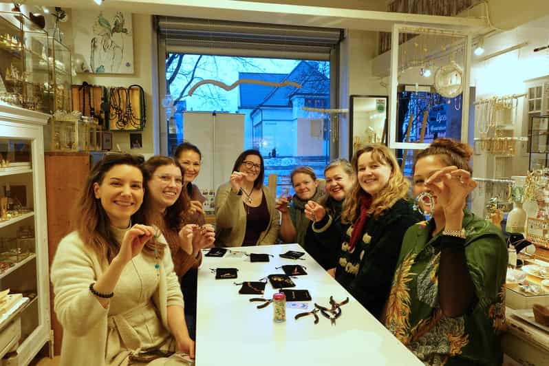 Maral Kunst : Jewelry Bar Experience (Jewelry Making) - Unique Highlights