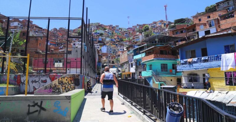Medellin: Barrio Transformation Tour - Highlights of the Experience