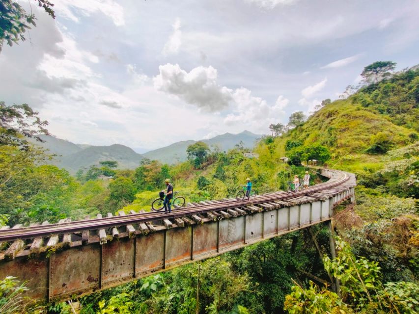 Medellín: Full-Day Mountain Bike Tour With Lunch - Key Features and Inclusions