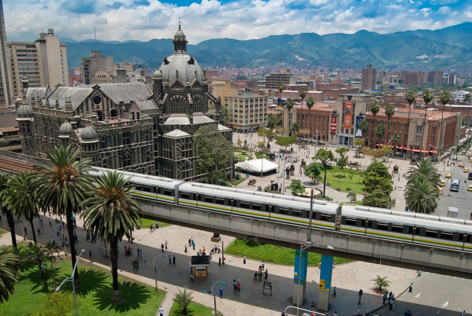 Medellin: Private Downtown Walking Tour and Coffee Tasting - Experience Highlights