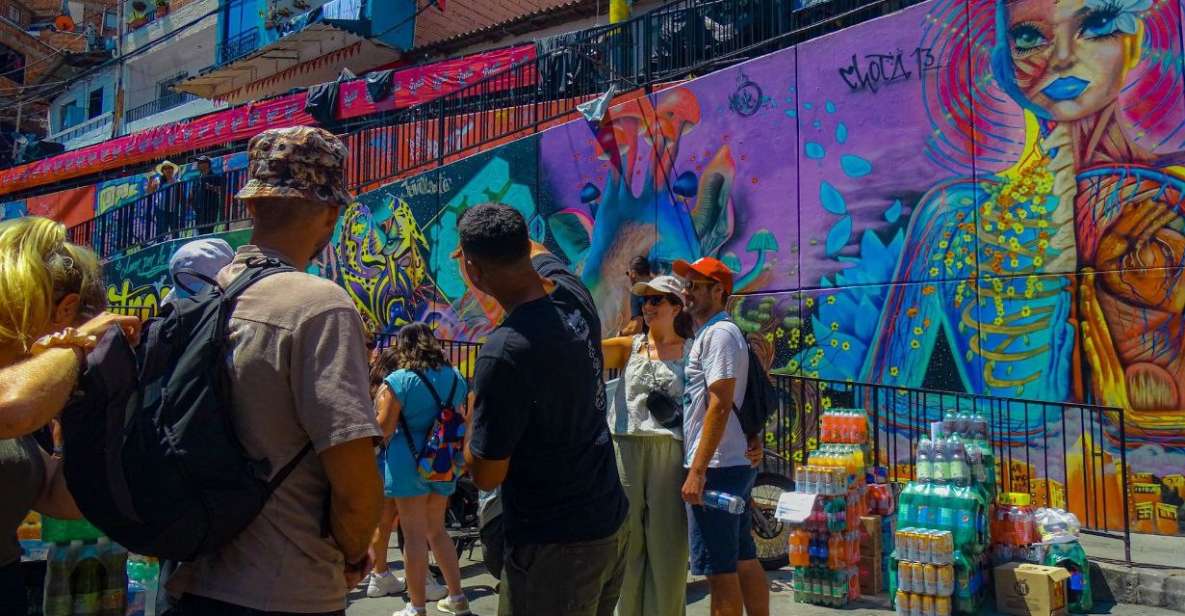 Medellin: Tour Comuna 13 Beyond the History and Graffiti - Significance of Street Art