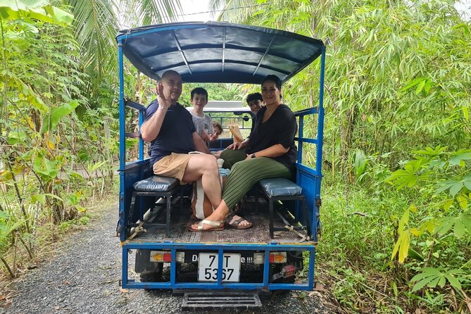 Mekong Relaxing Boat Cruise Through Quiet Canal (1.5hrs) - Booking Your Adventure