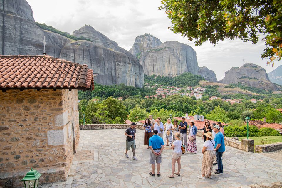 Meteora Monasteries Small Size Morning Half Day Tour - Tour Features