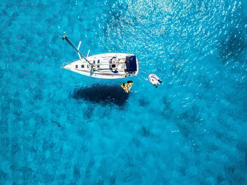 Milos: Full-Day Kleftiko Poliegos Sailboat Tour With Lunch - Detailed Itinerary