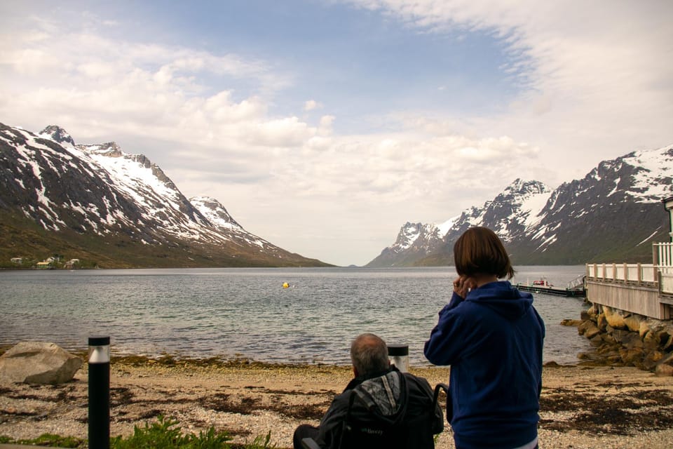 Minibus Fjords Tour to Kvaløya & Sommarøy Island Winter - Itinerary Breakdown