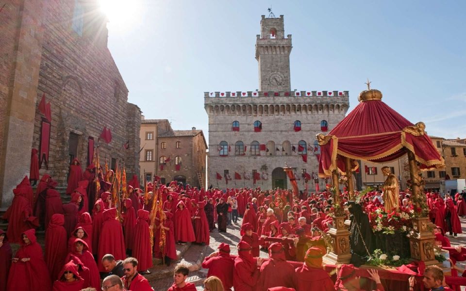 Montepulciano: Twilight Saga New Moon Tour With Wine Tasting - Highlights of the Tour