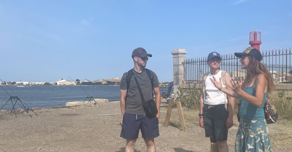 Montpellier: Half-Day Trip Walking Tour in Sète and Oysters - Itinerary Breakdown