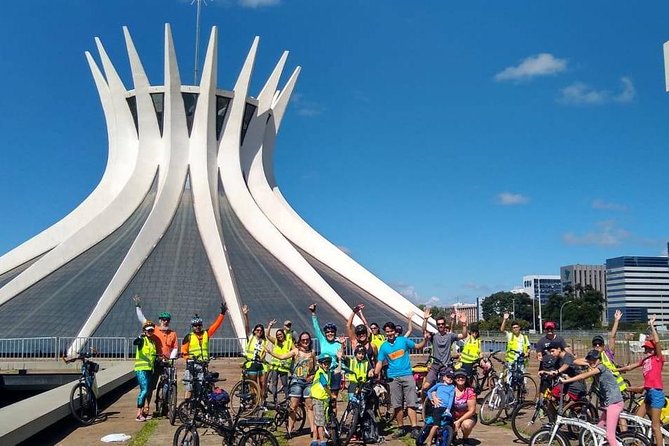 Monumental Axis Bike Tour - Brasilia - Meeting and Pickup Details