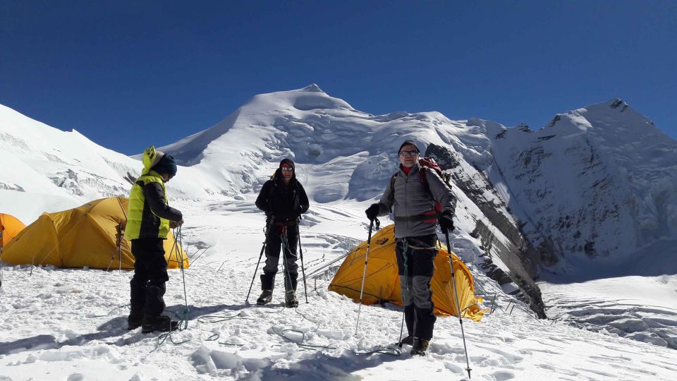 Mt. Himlung Himal (7,126m) Expedition - 30 Days - Whats Included