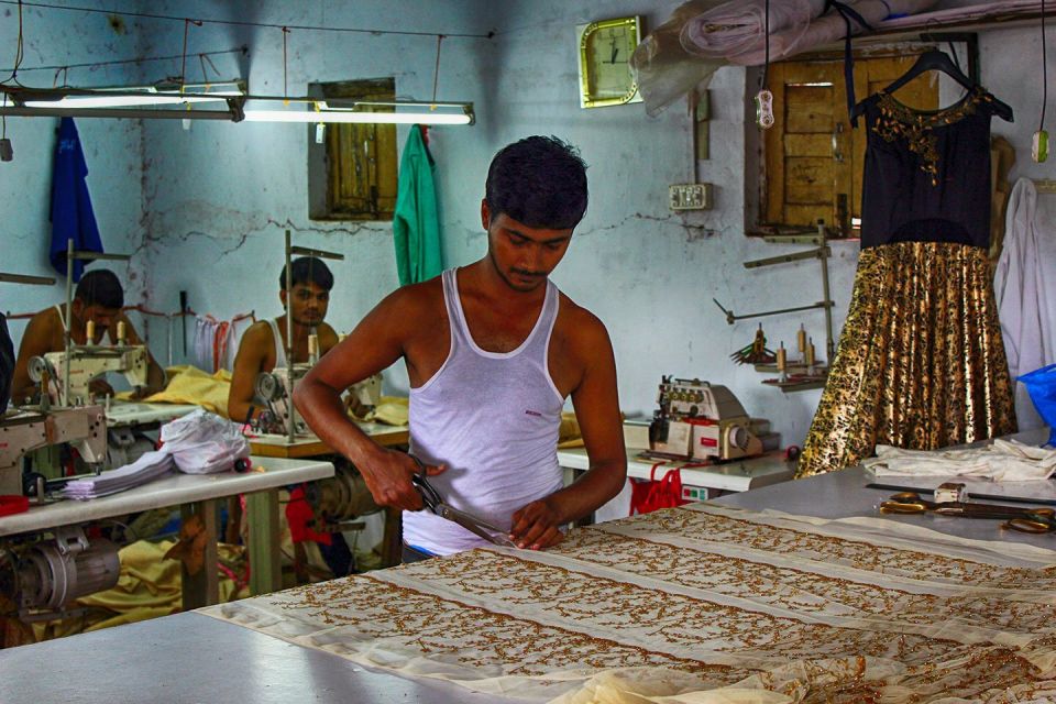 Mumbai: Dharavi Slum Slumdog Millionaire Tour With a Local - Booking Your Tour